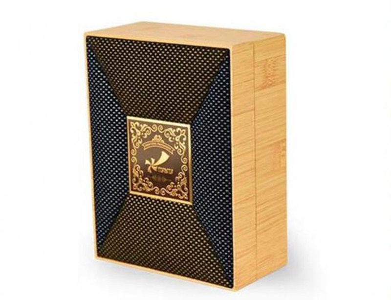 Custom Eco-Friendly Square Wood Texture Rigid Cardboard Perfume Box