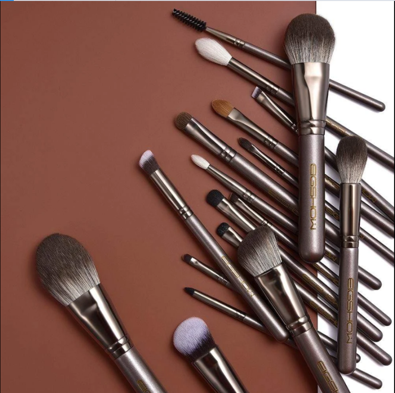 MAGICIAN SERIES - 18 COMPLETE BRUSH KIT - LUCKY COFFEE 3