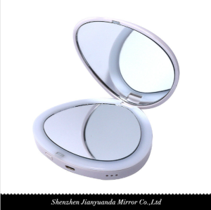 Dual-sided Shell shape LED Travel mirror with 2500mAh power bank