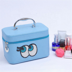 Cosmetic cases 