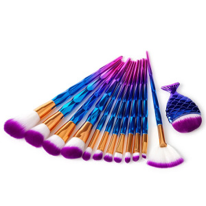 13pcs Rainbow Diamond Dazzle Glitter Big Fish Tail Foundation Brush Makeup Brush Set Private Label For Beauty Needs