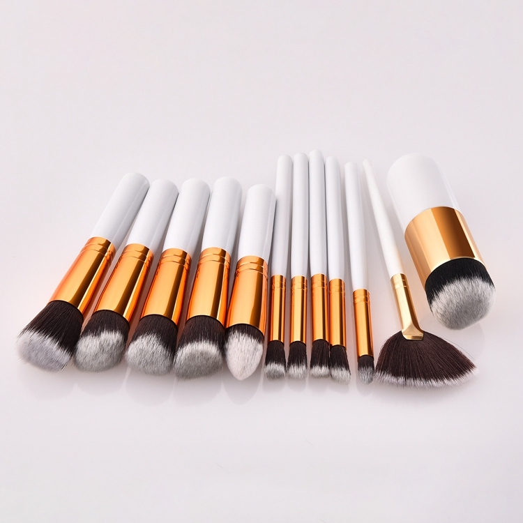 12pcs Wood Handle Brush Sets Makeup Private Label Cosmetic Beauty Makeup Brush Brochas de Maquillaje/maquillaje