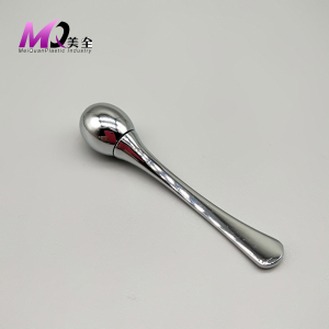 2020 New style  Roll on massage stick 
