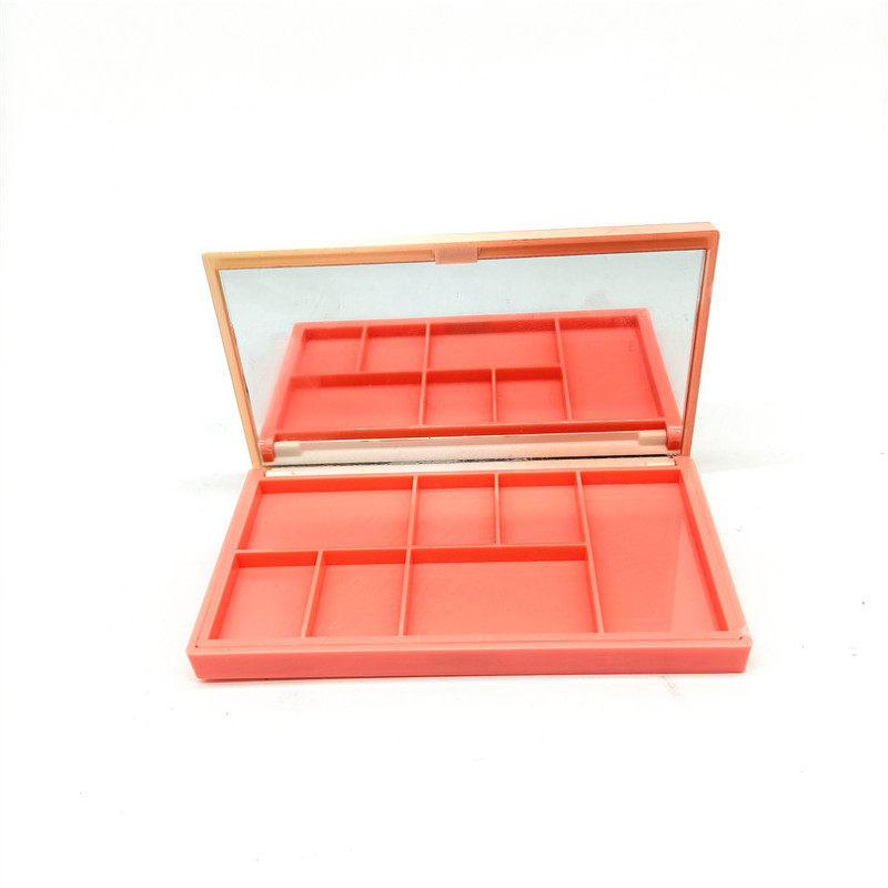 2020 new style custom Free Sample  empty cosmetic packaging empty foundation makeup compact powder case 