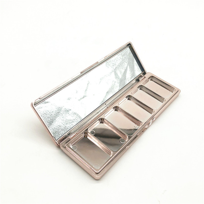 2020 new style custom Free Sample Y322 empty cosmetic packaging empty foundation makeup compact powder case private label 