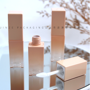 Excellent quality square custom cosmetic sample containers lipgloss bottle tube container 