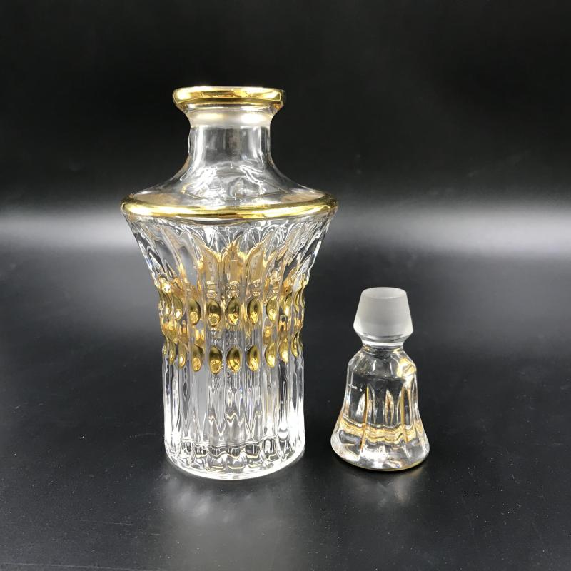 150ML New Arrival Fancy Crystal Glass Attar Perfume Bottle Display True Gold Painting Decanter 