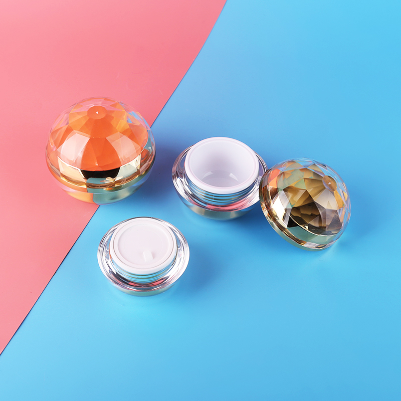 Beautiful gold diamond ball shape cosmetic cream jars