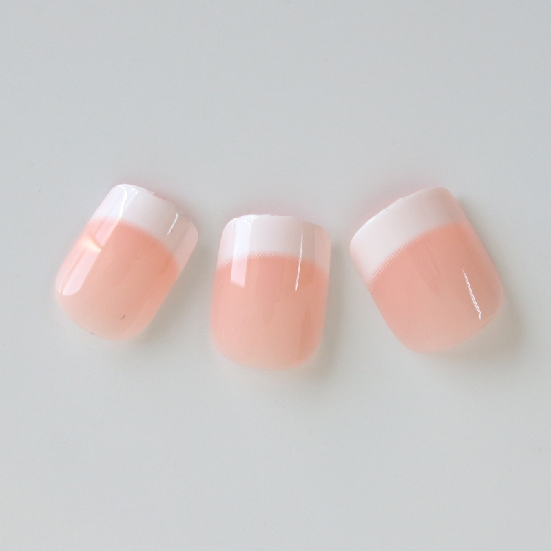 W026-014P Ladybird artificial nails 24pcs/box French nude full cover nail tips