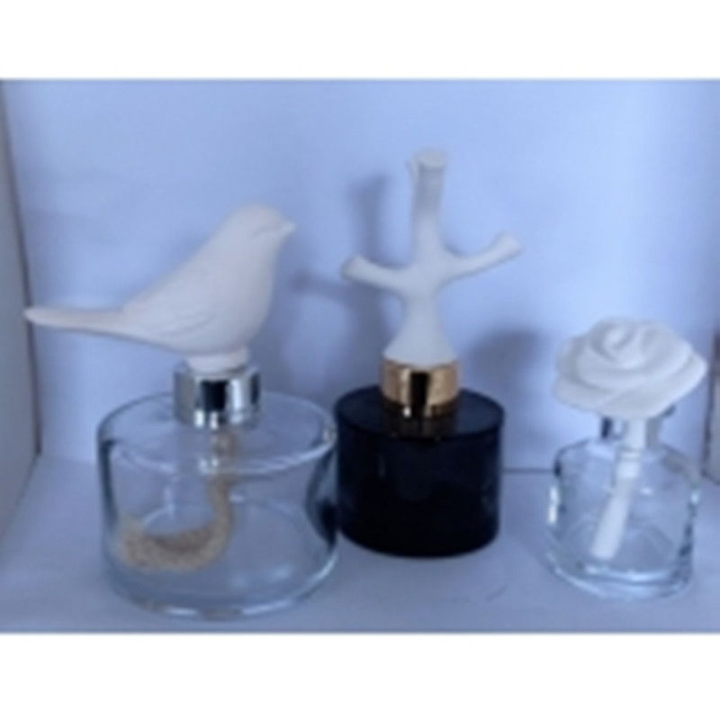 perfume cap and bottle 