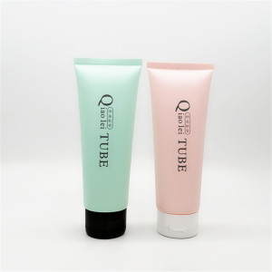 Facial cleanser tube 031603-1