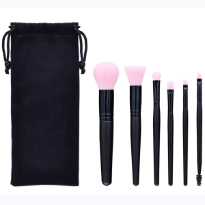 portable makeup brush kit with pouch