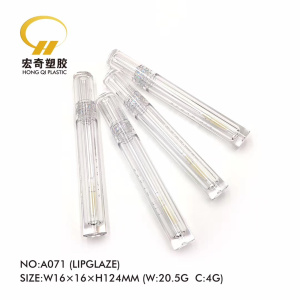 All transparent round lipgloss bottle