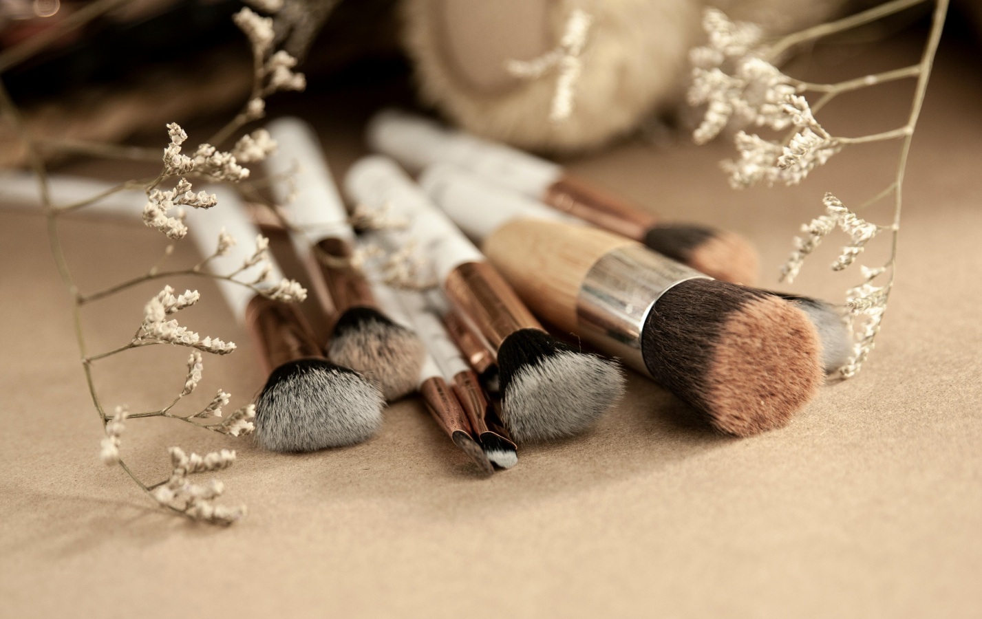Mastering Beauty Unveiling Makeup Tool Kit Trends in 2024