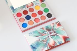 2020 Hot 15 Color Waterproof Matte Pigment Professional Eye Shadow Palette Private Label Long Lasting