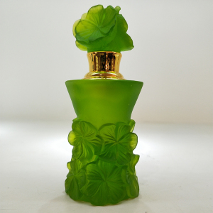 Luxurious K9 Crystal Glass Oil Dropper Bottle For Wedding Gift