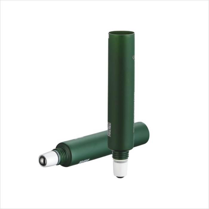 Green colored lip balm plastic tube diameter 19mm PP soft tube 