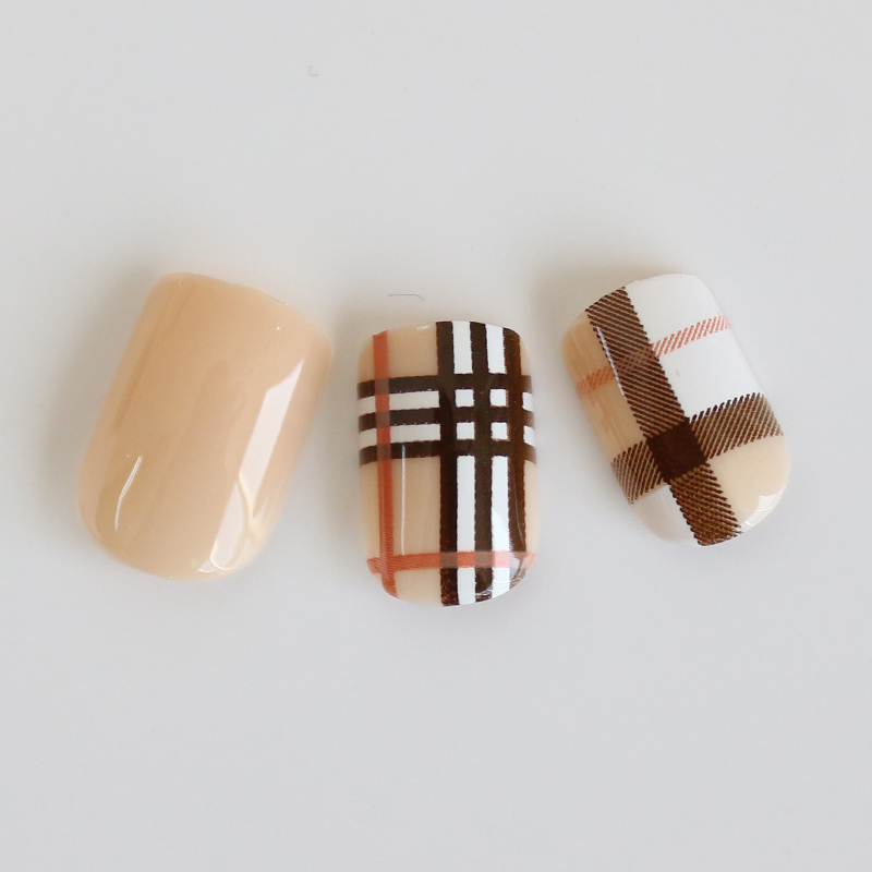 W026-020P Ladybird artificial nails 24pcs/box natural square nails