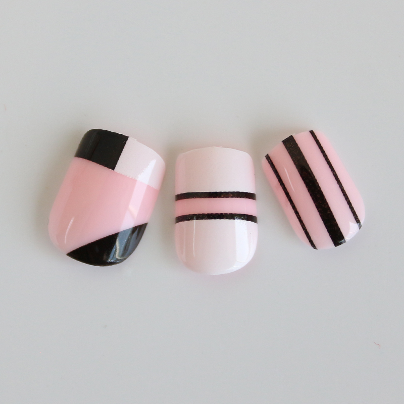 W026-018P Ladybird artificial nails 24pcs/box pastel tie faux nails