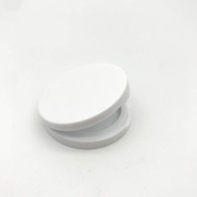 White Color Compact Powder Case