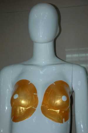 Golden Breastmask