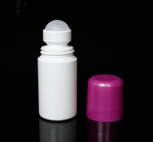 Deodorant Bottles with Plastic Roller Ball 