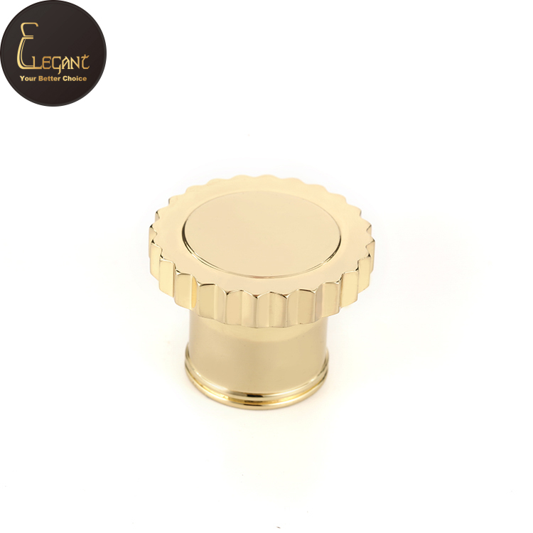 Promotional Special Gear Shaped Zinc Alloy Gold Silver Zamac Perfume Cap For Perfume Bottle 