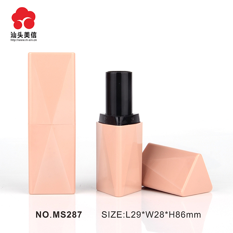 Customized cosmetic packaging Fashionable Empty Round Shaped Unique Plastic Cosmetic Lip Balm Tube / Lipstick tube Packaging