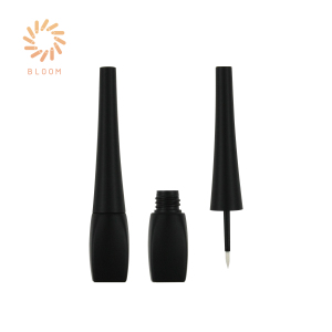 5.5ml Hot Sale Makeup Cosmetics Black Packaging Eyeliner Tube With Nylon Brush