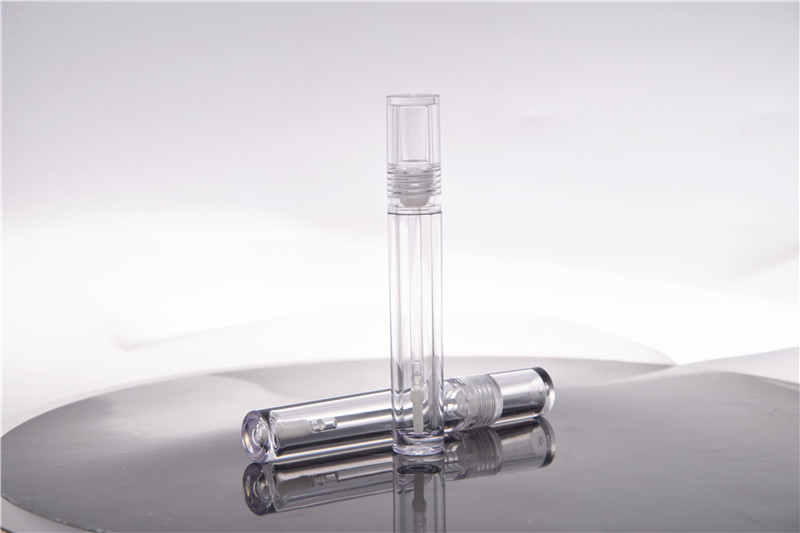 China factory lip gloss tube wholesale, 8ml lip gloss tubes LG-001
