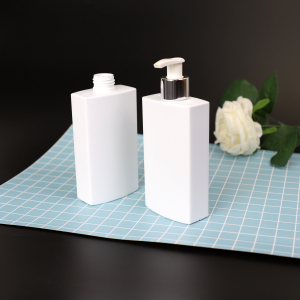 250ml PE Plastic Empty Square Bottles Customized for Shampoo