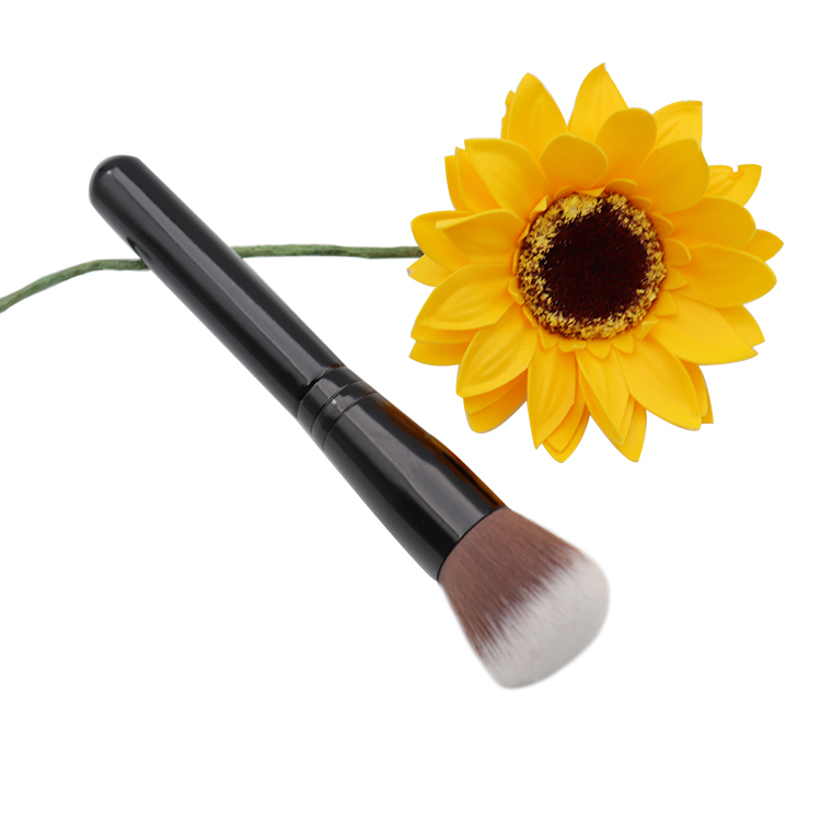 Single Black Loose Powder Blush Makeup Brush