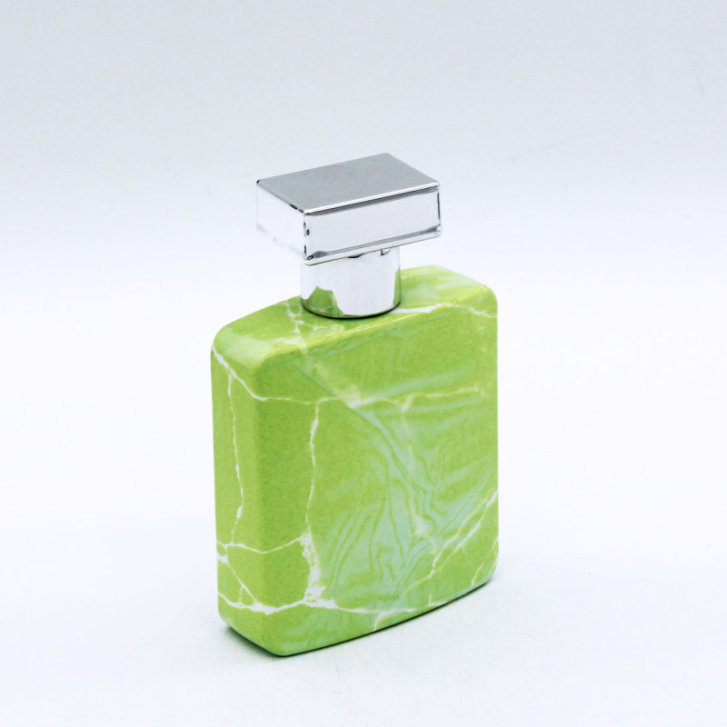 portable green cosmetic packaging empty perfume 100ml glass spray bottle with cap
