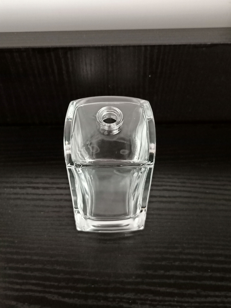 High quality perfume bottle packaging manufacture supplier 100ml glass perfume bottles