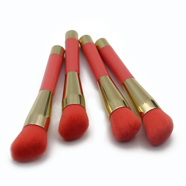 Single Light Red Synthetic Hair Blush Makeup Brush