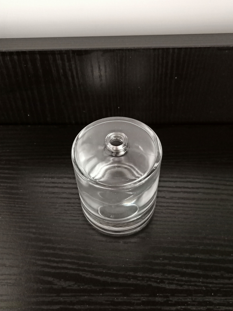 transparent perfume bottles pump spray 100ml round glass perfume bottle 