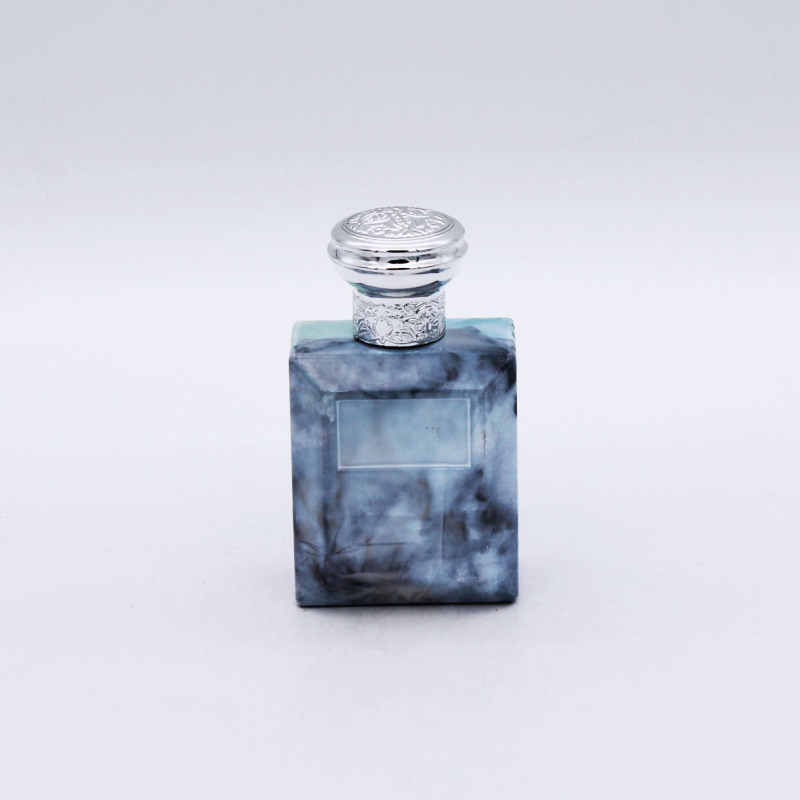 china manufacturer new high quality empty cosmetic spray perfume bottle 50ml glass