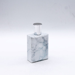 supplier luxury color latest 100ml perfume atomizer cosmetic package glass bottle