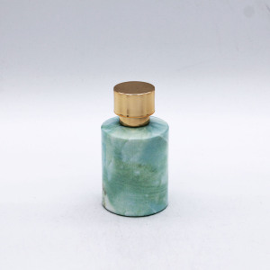 manufacturer new design luxury cosmetic glass fine mist spray perfume bottle 50ml