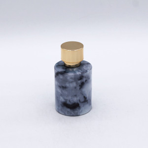 wholesale new design high-grade cylinder spray perfume glass bottle 50ml with cap