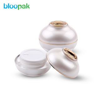 wholesale cosmetic containers acrylic jar set