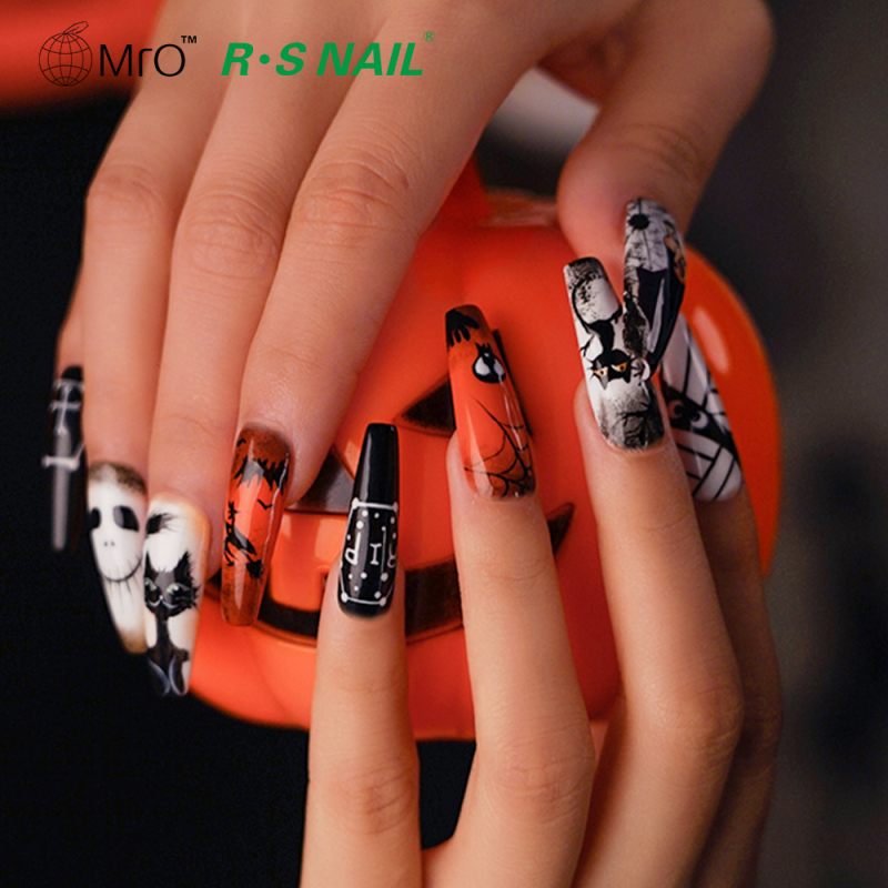 R S Nail Spider Gel for Halloween