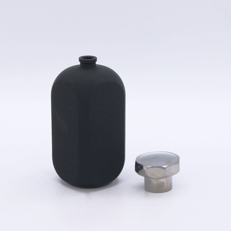 supplier design good quality empty black glass spray perfume bottle luxury 100ml