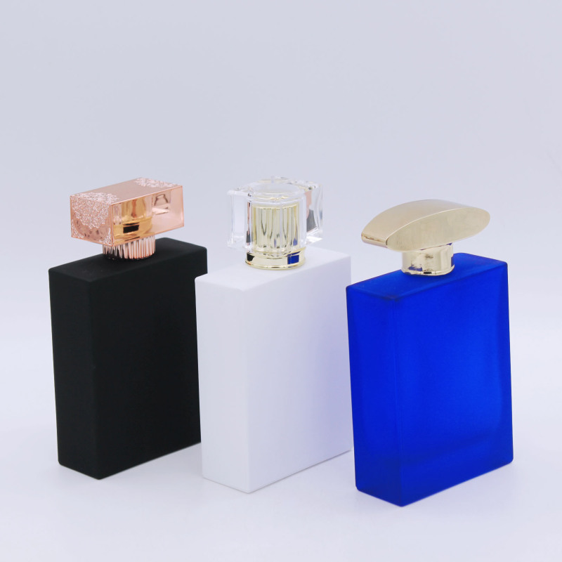 supplier design empty vintage white luxury cosmetic perfume spray glass bottle 100ml