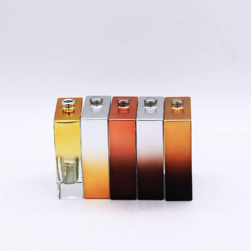 customized latest high-end cosmetic packaging 100ml perfume glass bottle clear