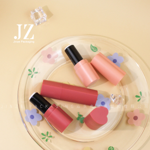 Jinze heart shape lipstick tube custom color lip balm container 