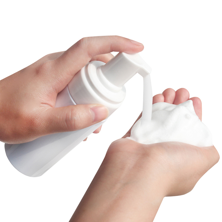 Wholesale 100ml 120ml 150ml 200ml 250ml Empty White Plastic Skin Care Container Foam Pump PET Bottle