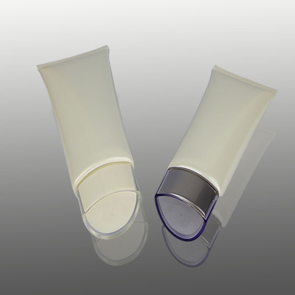 special head cosmetic tube plastic tube with flip open applicator